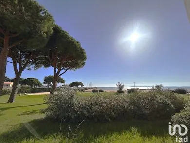 Appartement à LA LONDE-LES-MAURES (83250)