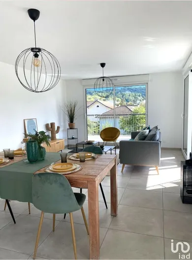 Appartement à EYBENS (38320)
