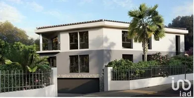 Appartement à SIX-FOURS-LES-PLAGES (83140)