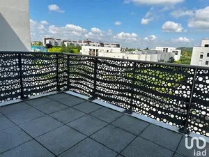 Appartement à L'ISLE-D'ABEAU (38080)