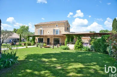 Murs commerciaux  à SERVIERS-ET-LABAUME (30700)