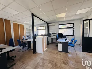 Commercial in VILLENEUVE-LE-ROI (94290)