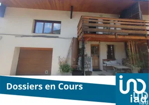 Appartement à MÉRY (73420)