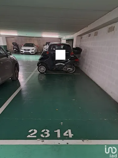 Parking at SAINT-MAURICE (94410)