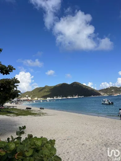 Land at SAINT-MARTIN (97150)