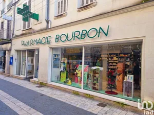 Local d’activité à CHÂTELLERAULT (86100)