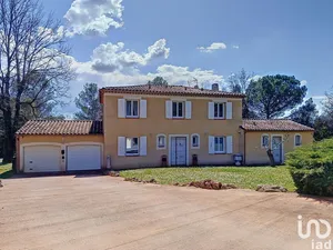 Maison à SAINT-MAXIMIN-LA-SAINTE-BAUME (83470)