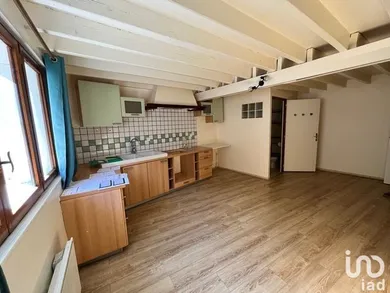 Maison à NANTEUIL-SUR-MARNE (77730)