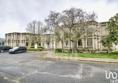 Bureaux à SAINT-AUBIN (91190)