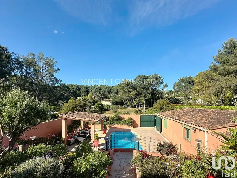 Maison 5 pièces 142 m² · à Sanary-sur-Mer · 142 m² · 849 000 €