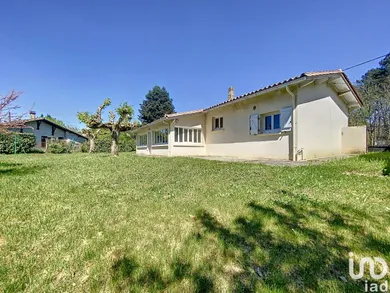 Maison à VILLANDRAUT (33730)