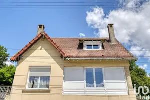 House at JUZIERS (78820)
