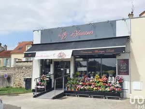Boutique/Local commercial à COULOMMIERS (77120)