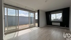 Appartement à MONTREUIL-JUIGNÉ (49460)