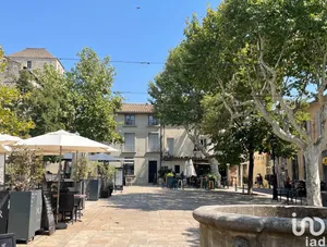 Restaurant à VILLENEUVE-LÈS-AVIGNON (30400)