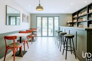 Bar-brasserie at SAINT-AYGULF (83370)