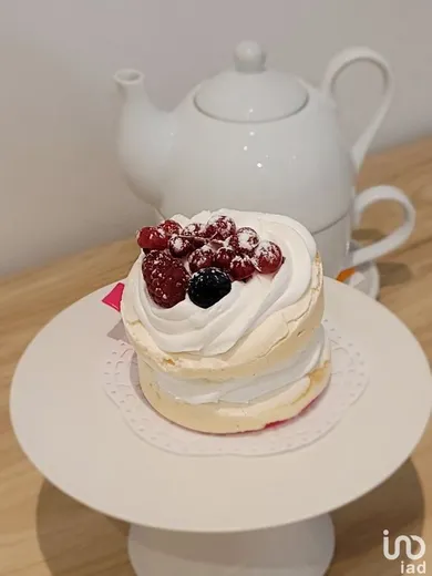 Tea room at COMPIÈGNE (60200)
