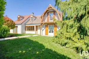 Maison à CLAYE-SOUILLY (77410)