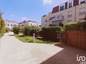 Appartement à LE PLESSIS-TRÉVISE (94420)