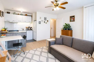 Apartment in LE PLESSIS-TRÉVISE (94420)