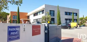 Murs commerciaux à GASSIN (83580)