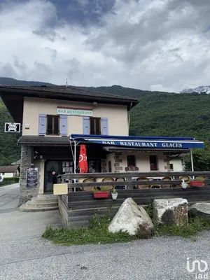 Bar-brasserie at LA BÂTHIE (73540)