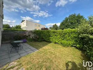 Appartement à COIGNIÈRES (78310)