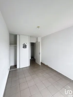 Apartment at MARSEILLE (13015)