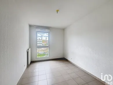 Appartement à MARSEILLE (13015)