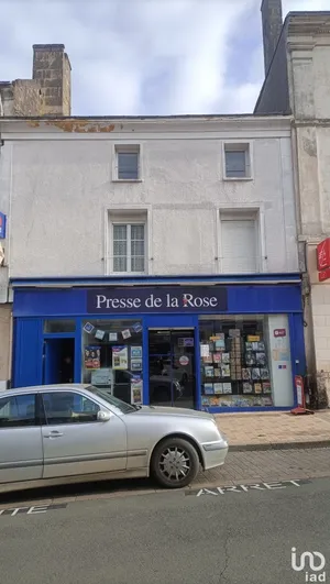 Local d’activité à DOUÉ-LA-FONTAINE (49700)