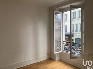 Apartment at PARIS (75018)