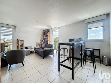 Apartment in PONTAULT-COMBAULT (77340)