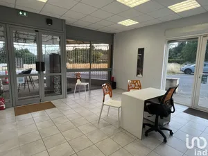Boutique/Local commercial à FORCALQUIER (04300)