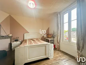 Commercial walls at VALLERY (89150)