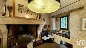 Hôtel-restaurant à JONZAC (17500)