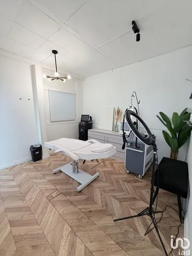 Boutique/Local commercial à FONTENAY-SOUS-BOIS (94120)