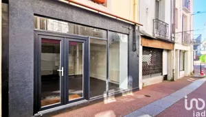 Commercial at PLOMBIÈRES-LES-BAINS (88370)