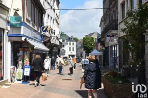 Boutique/Local commercial à EU (76260)