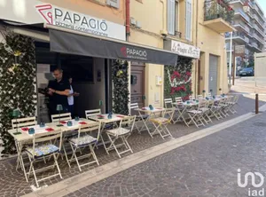 Fast food at CANNES (06400)