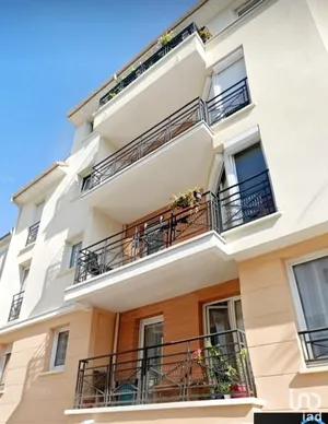 Appartement à CHOISY-LE-ROI (94600)