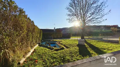 Murs commerciaux à SAINT-GEORGES-LAGRICOL (43500)