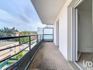 Apartment at LIVRY-GARGAN (93190)