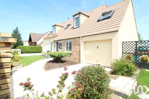 Maison à MAGNY-LE-HONGRE (77700)