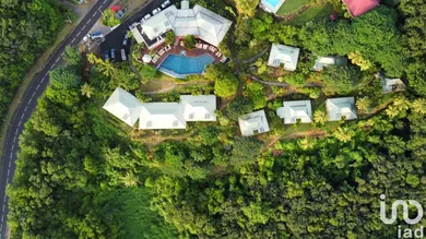 Murs commerciaux  à DESHAIES (97126)