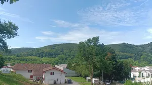 Terrain à SAINT-PÉE-SUR-NIVELLE (64310)