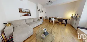 Appartement à THORIGNY-SUR-MARNE (77400)