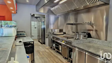 Fast food at CARNOUX-EN-PROVENCE (13470)