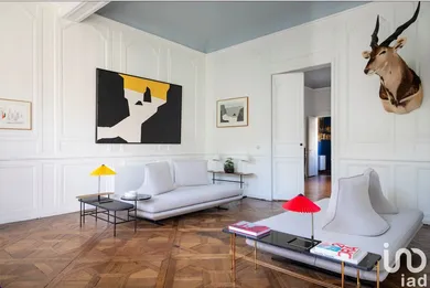 Office at BORDEAUX (33000)