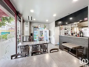 Restaurant à MANDRES-LES-ROSES (94520)