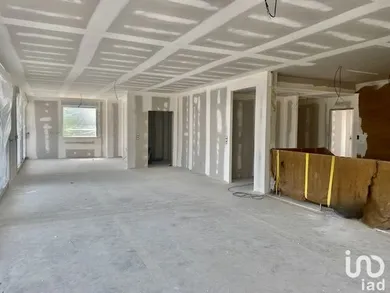 Apartment in BORDEAUX (33000)